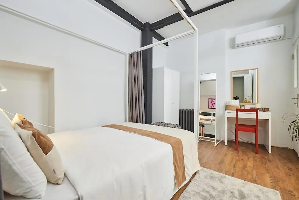 Stunning Apartment At Unbeatable Location Estambul
