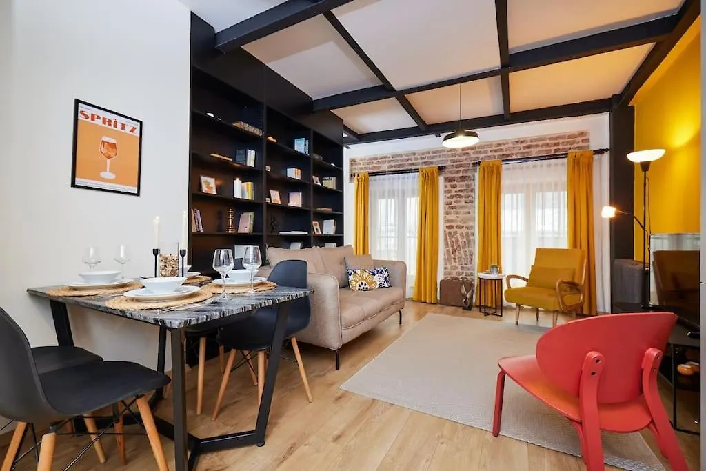 Stunning Apartment At Unbeatable Location Estambul
