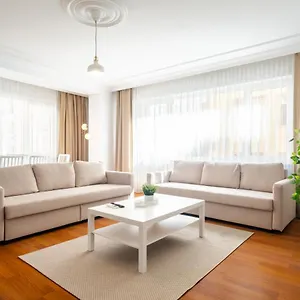 شقة Centrally Located Sleek And Modern Flat In Sisli, اسطنبول