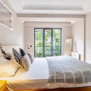شقة New And Modern Flat With Sea View, اسطنبول